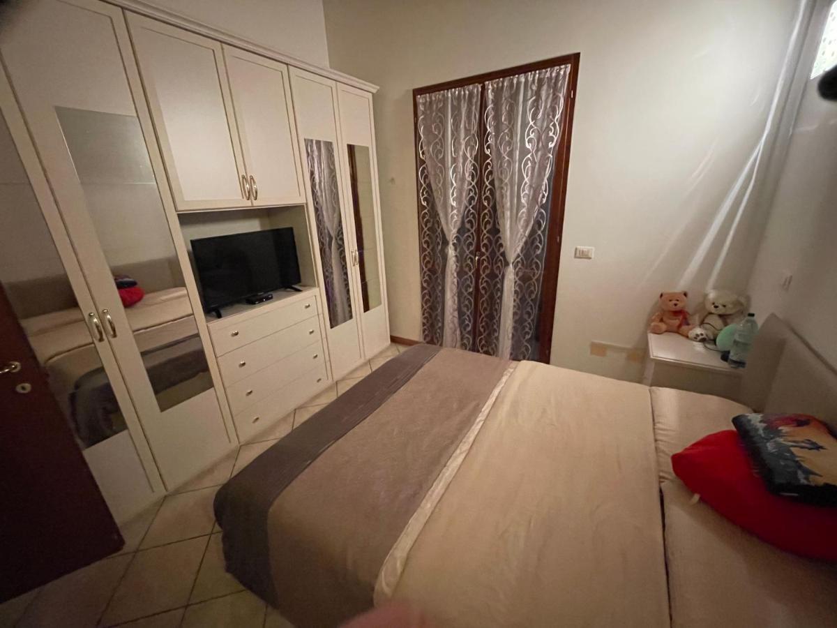 Piccola Venezia E Mare Apartamento Llido Degli Estensi Exterior foto