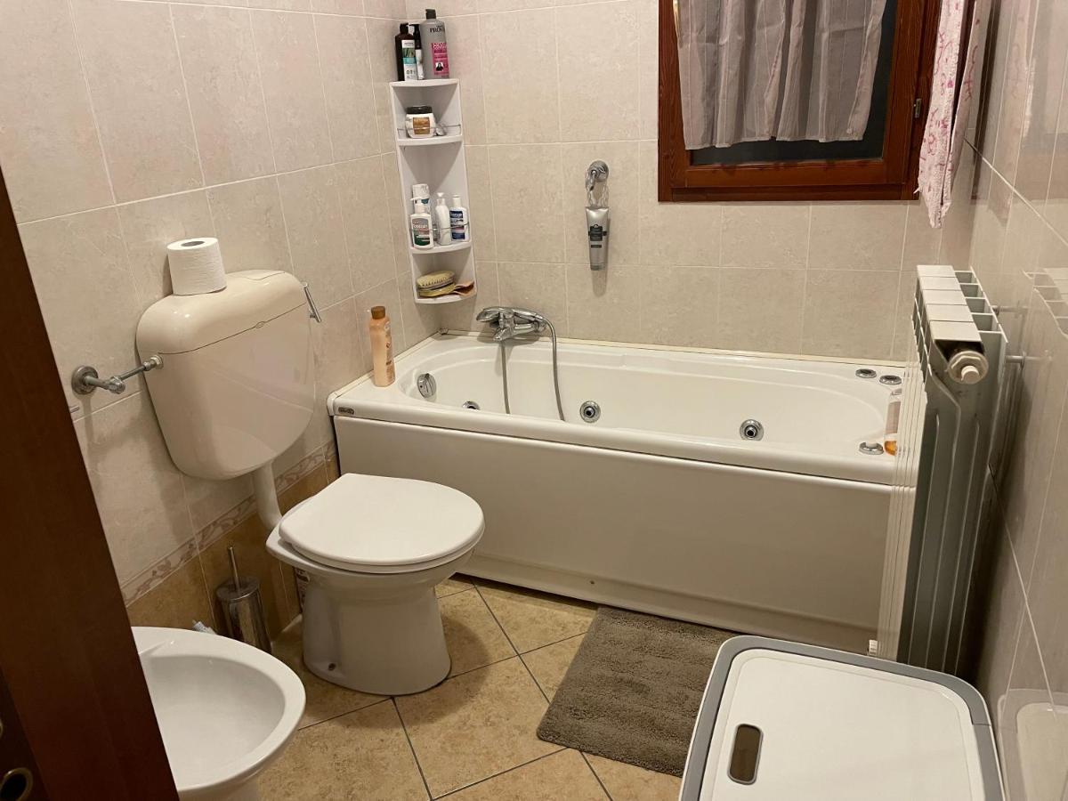 Piccola Venezia E Mare Apartamento Llido Degli Estensi Exterior foto